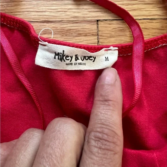 Mikey & Joey Peplum Salmon Tank MD - Picture 4 of 5